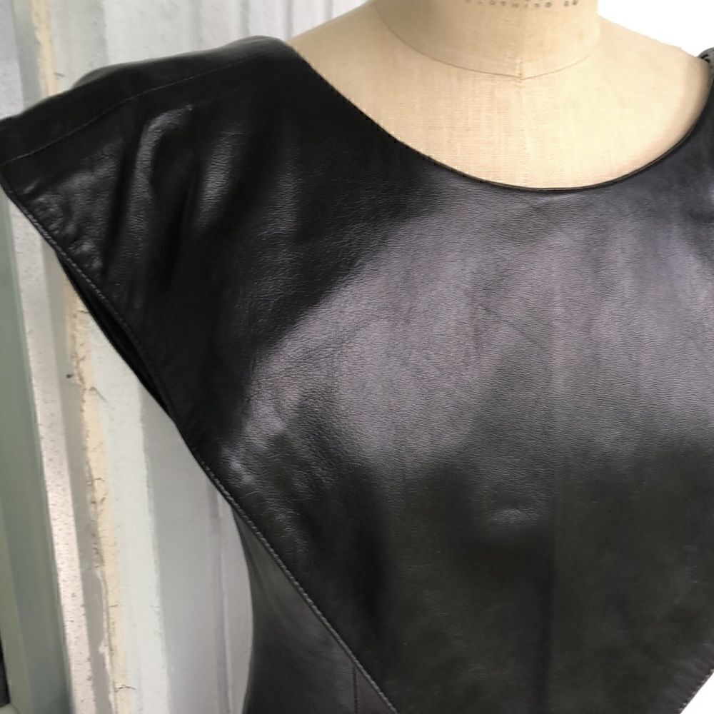 Divasta Leather dress - Picture 2 of 7